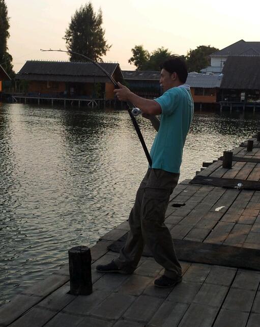น้าบี 4.6 เพิ่งมาไม้แรกก็จัดเลยคับ :laughing: :cheer: