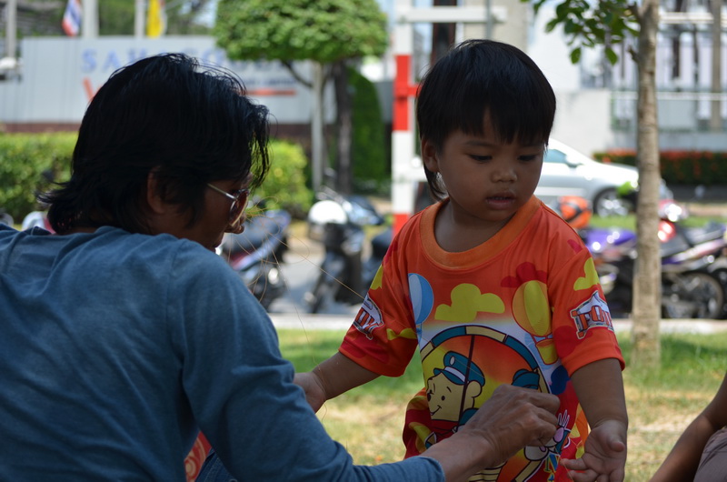 ลูกหลานตามมาให้หมด :laughing: :laughing: