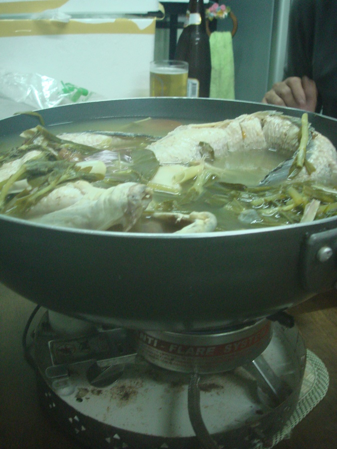 อุ้นให้ร้อน....พร้อมซดครับ....มาๆๆๆครับน้าถึงเวลา....เสพความสุขที่ขุดมาได้แล้วครับ   :umh: :umh: :um