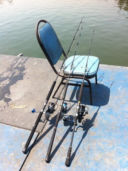 Saltiga Team

1.Carpenter Pe 6-10 + New Saltiga 6500H ของ น้าปอนด์ ปลาตาย

2.Jigging Master Thre