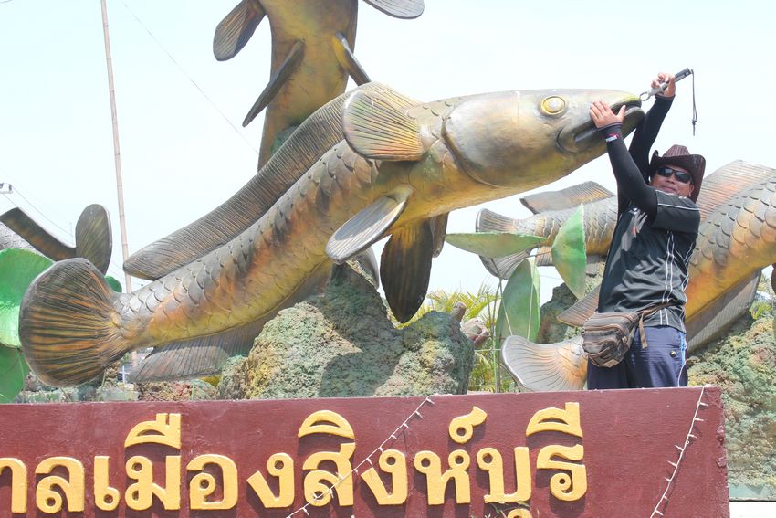 ไอ้นี่ยิ่งหนักเลย...หัวหน้าแก๊งค์ :laughing: :laughing: :laughing: :laughing: :laughing: :laughing: