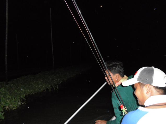 ตอนพายเรือกลับน้าก๊อบบอกตรงนี้สวยน้าปลาจิบตีเลย :love: :love: :love:
