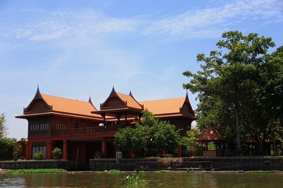 บ้านเรือนไทย สวยๆแบบนี้ก้อมี โอยเห็นแล้วอิจฉาจัง