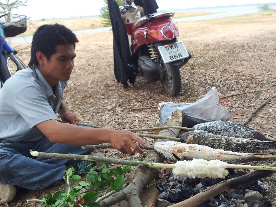 ย่างๆ...หิวเเล้ว...