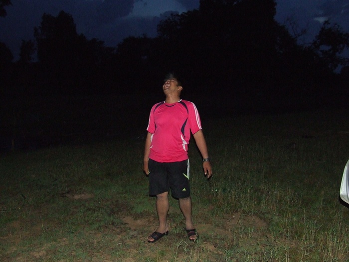 คืนนี้ลากันด้วยภาพนี้ครับ  เดี๋ยวมาต่อให้อีกทริปนึง ก่อนหน้านี้ครับ


ท่านอาจารย์วิทย์ หัวเราะอย่