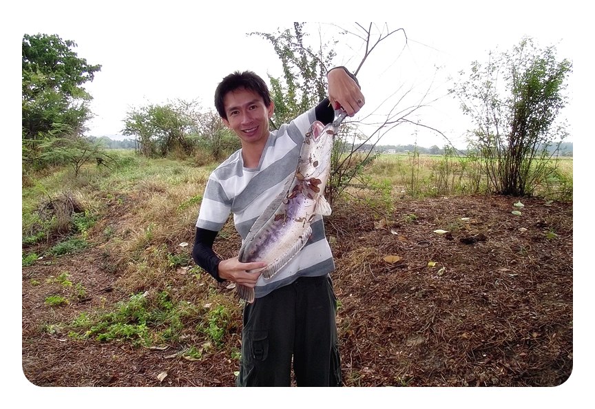 ขอหล่อเหมือนคนอื่นเขาบ้างละกัน  วานโปรฮัทถ่ายรูปให้.... :grin: :grin: :grin: :grin: :grin: