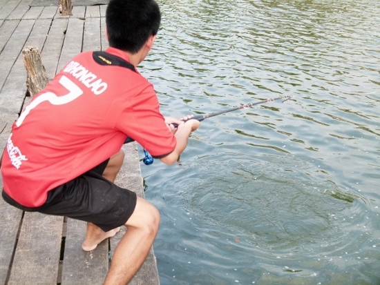 ขอหน่อยเหอะ :cool: :cool: :laughing: :laughing: :cool: :cool: :laughing: :laughing: