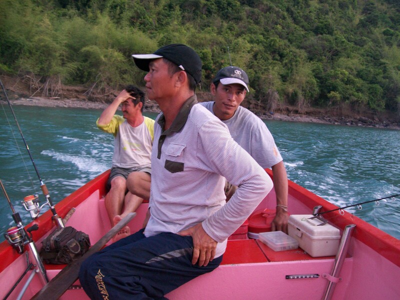 เย็นมากแล้วครับ เดินทางกลับครับ  :grin: