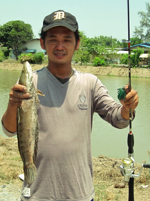 อีกสักภาพก็แล้วกัน  :smile: :smile: :smile: