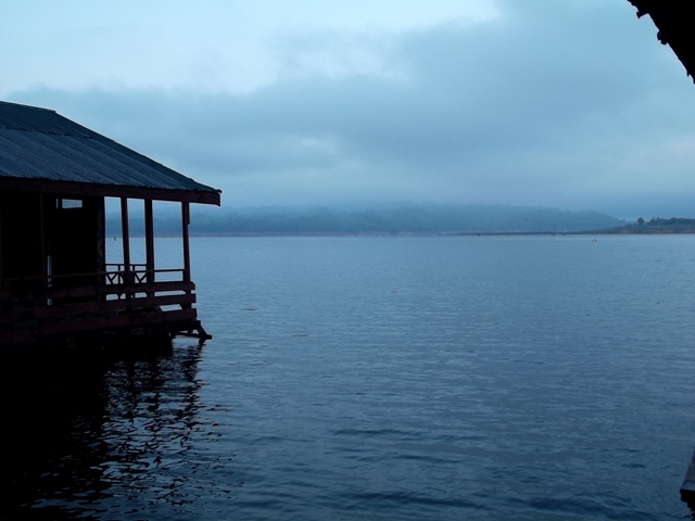 บรรยากาศตอนเช้าชั่งสวยกะรัยเช่นนี้
 :love: :love: :love: :love: :love:
