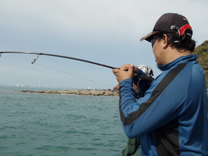 ปลาอะไรเนี่ย...............วิ่งออกอย่างเดียวเลย  :ohno: :ohno: :ohno: :ohno:

กำ..แล้วตรู ........