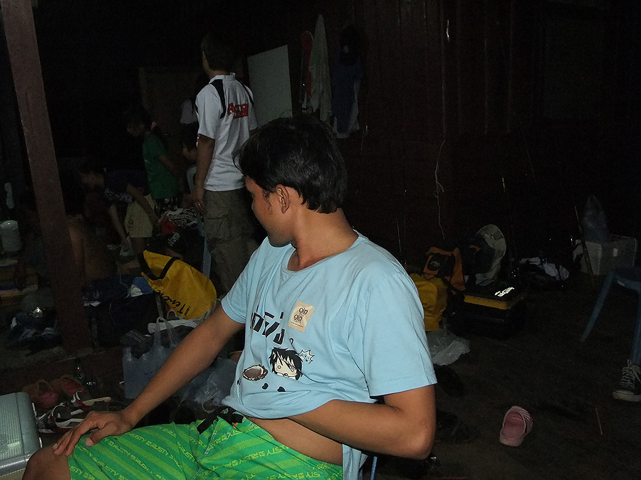 [b]แต่ น้าบาย รับไม่ได้ครับ อิอิ (เมินหน้าเลยครับ) อิอิ[/b]
:laughing: :laughing: :laughing: :laugh