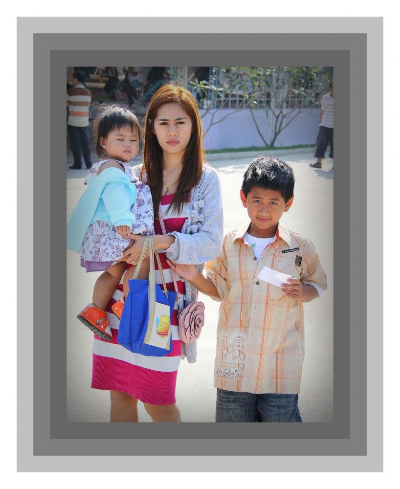 
แม่ของลูกครับ       :grin: