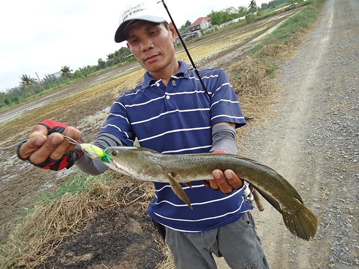 เผลอ..แป๊ปเดียว พี่ทุยไปกด "ไอ้ดาบ" มาซะงั้น  :laughing: :laughing: :laughing: