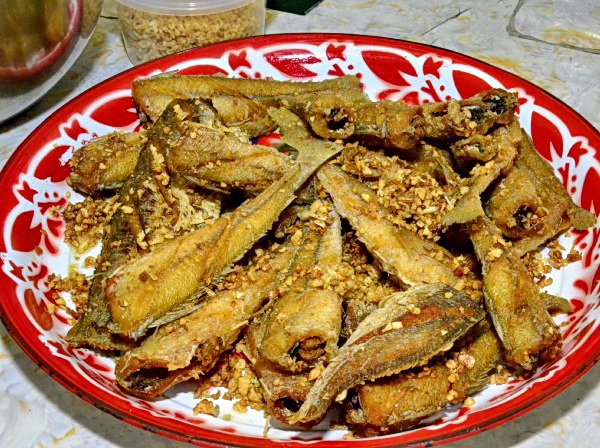 กินกับข้าวร้อนๆนะ  :umh: :umh: :umh: