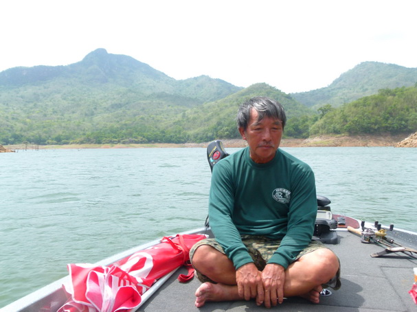 ลุงตี๋หน้าเซง :laughing: