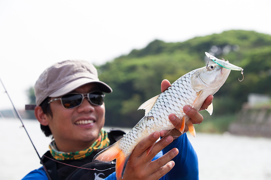 กระสูบกับทัพ ปลาไม่เท่าไหร่คนตกเท่มากครับ  :laughing: :laughing: