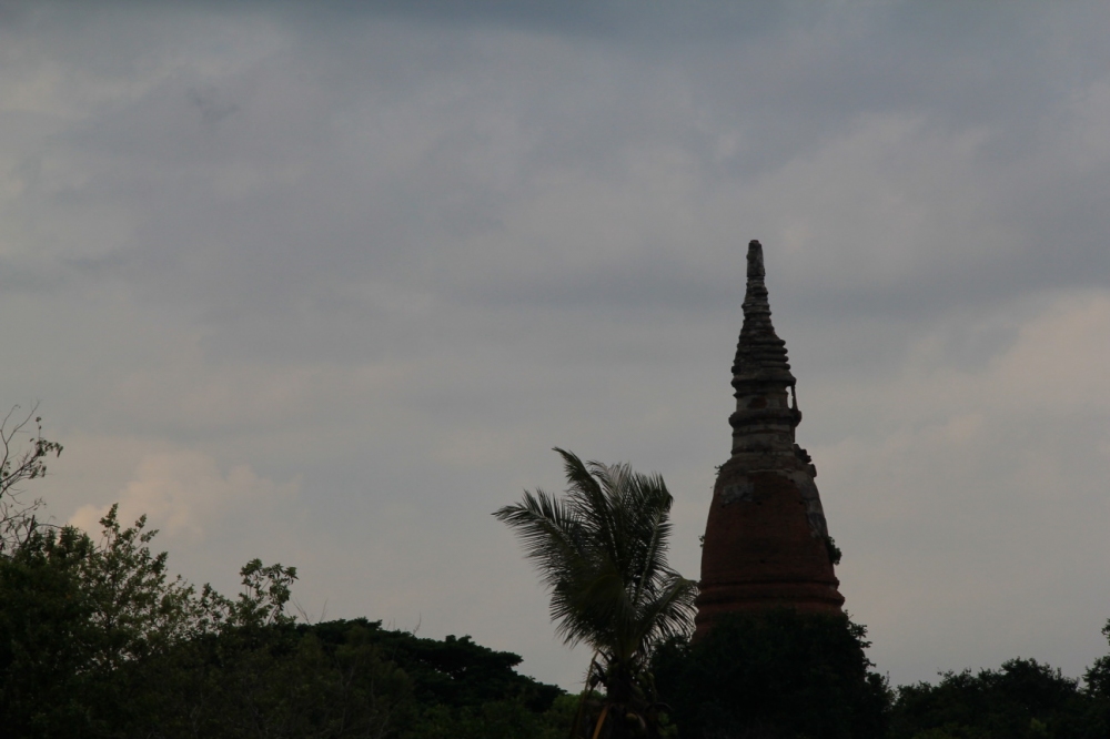 ฝนมามืดเลย เตรียมกลับดีกว่าครับ :ohh: :ohh: :ohh: