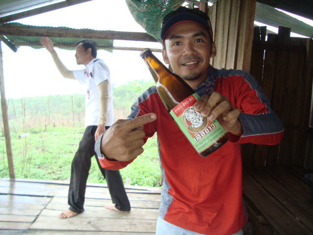 เอ้า.......ของใครเนี้ย แก้หนาวกันหน่อยไหม :cheer:
