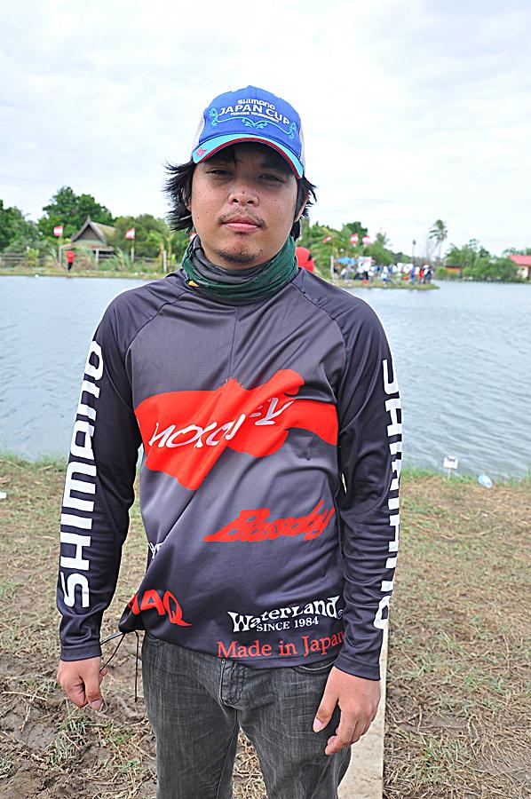 แนะนำตัวนักกีฬาก่อนครับ  

โปรอ้น  กบบรื๋อ   :grin: :grin: :grin: 