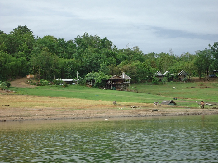 วิวด้านบน..ของแพ ที่จอดรถ  :cheer: :cheer: :cheer:
