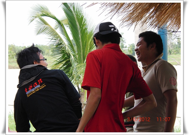  [b]แอบคุยกันซ่ะแว้วววววว[/b]
 :cheer: :cheer: :cheer:
