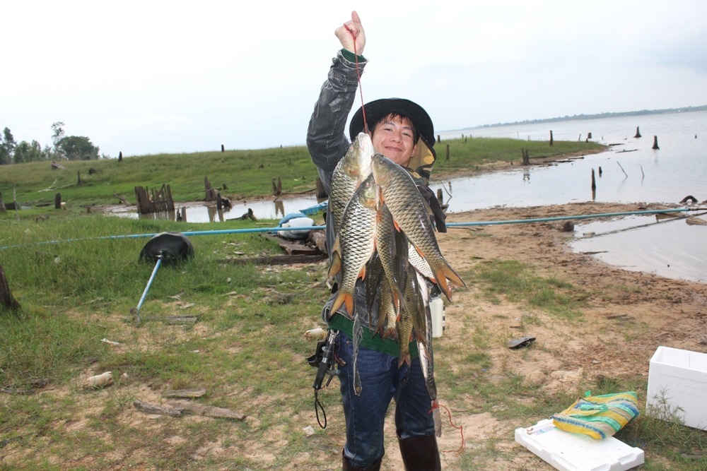 [q][i]อ้างถึง: ต่าย_actionlure posted: 06-06-2555, 11:35:32[/i]

แจร่มคร๊าบบบบบบบบบบบบบบบบ.   :che