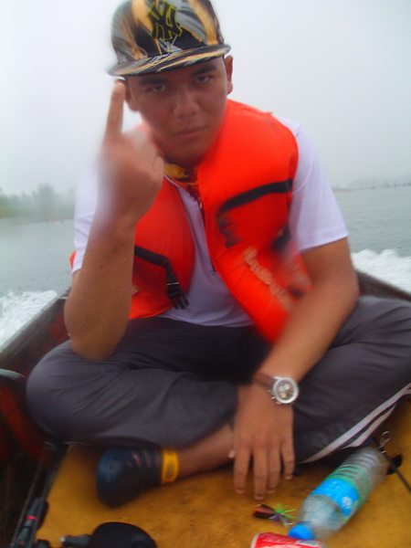 วันนี้น้องบอมหล่อมาก ๕๕๕๕ :love: :love: :love: