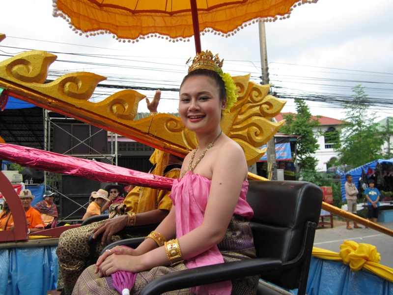  :cheer: นี้ก็เช่นกันใครบอกสาวอีสานไม่สวย  :cheer: :love: :laughing: