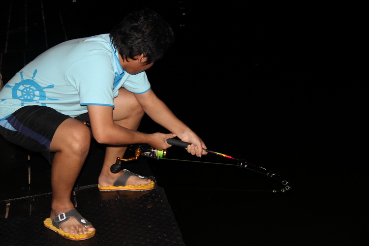 น้าบอสทำอะไรนั้น
 :grin: :grin: :grin: