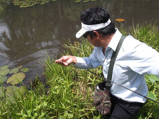 [q][i]อ้างถึง: Iros posted: 08-06-2555, 11:09:48[/i]

 :grin: :grin: :grin: :grin:[/q]

ขอบคุณคร