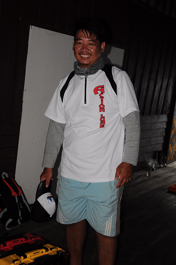 วันนี้โม่งได้ลงประกบกับผู้ชายหลงลืมรู เอ๊ย ผู้ชาย พายเรือ มันส์แน่ๆ :laughing: :laughing: :laughing: