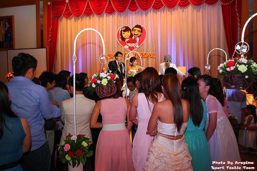 
 :grin: :grin:  ลุ้นๆๆๆๆๆๆ ครายยยยจะได้น๊า :love: :love: