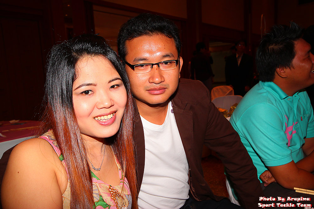 
 :grin: :grin:  มากันเป็นคู่.............น้าโจ กับ ผ.บ. ว่าแต่ขยันตอกวีซ่าหน่อยนะเฟร้ย.......เอาะอ