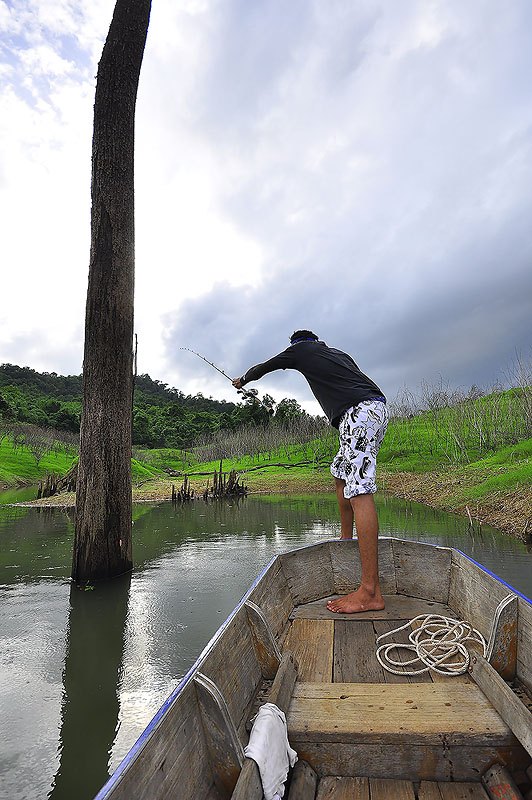 เอ้า !   หาใหญ่เลย   อยู่ป่าวหว้า

 :laughing: :laughing: :laughing: