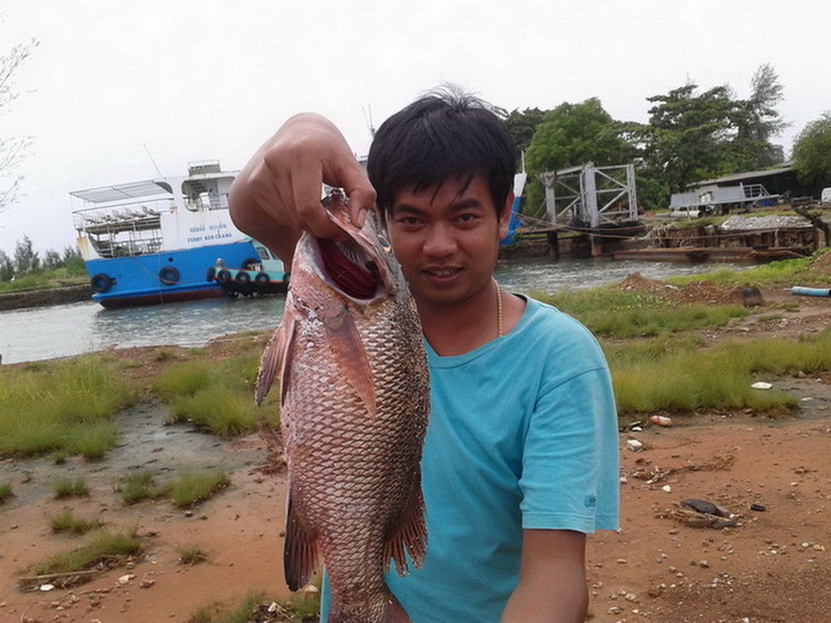 กะรังแดงอ่าวธรรมชาติตราดตัวแรกของผมBy.คอเดียวกัน