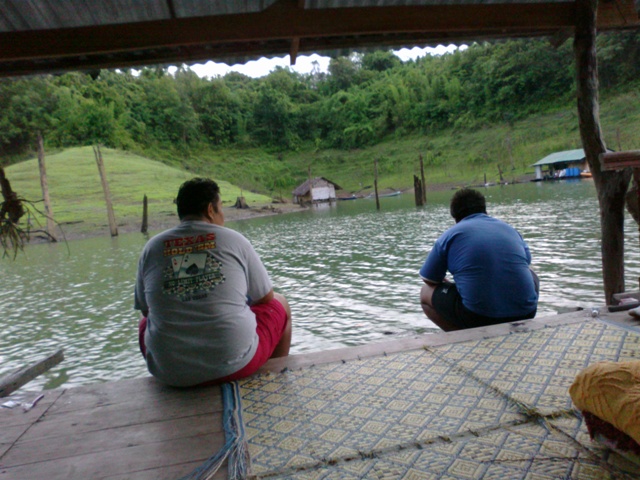 รอเรือเมื่อไรจะมา ขอเรื่อใหญ่ใหญ่รุ่นใหญ่จะลงเรื่อ :cheer: :cheer: :cheer: :laughing: :laughing: :la