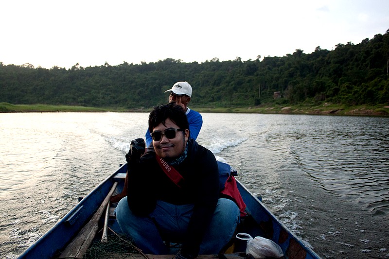อีกรูป กับ ไต๋ หน่อยครับ เห็นนิดๆ  :love: :love: