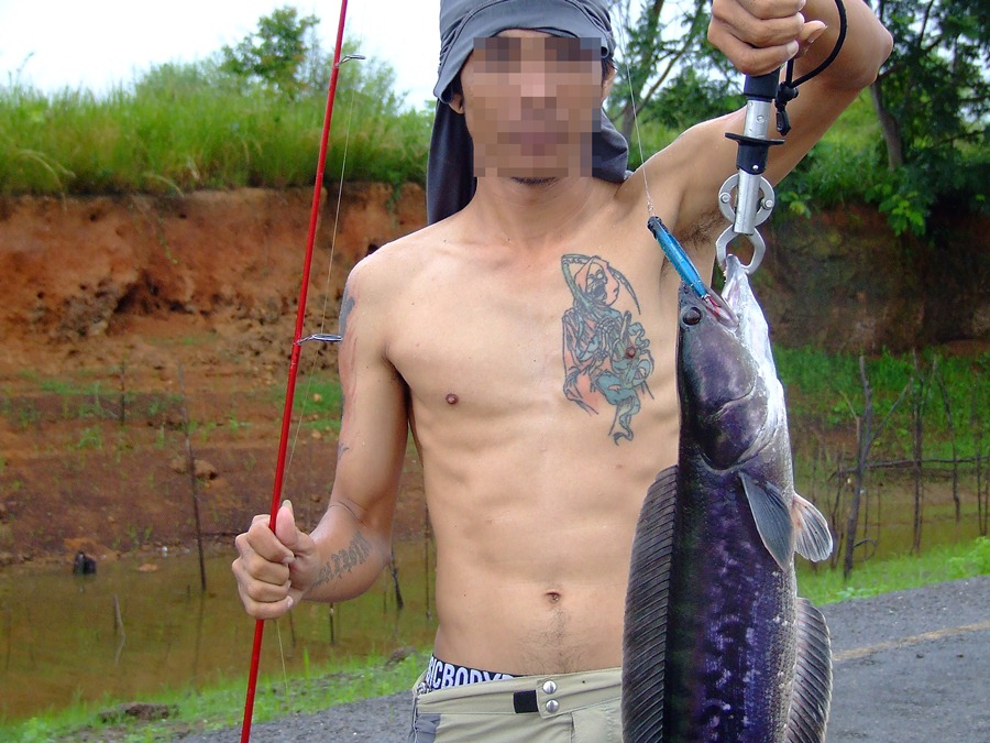 พอมีสกอ ประดับเรือ  :blush: