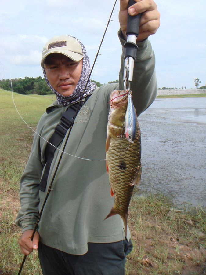 ในเวลาต่อมา  เจ้าปู่ก้ประทาน กระสูบให้น้าเปิ้ล  :laughing: :grin: