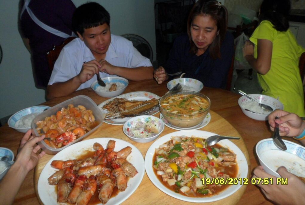 แขกรับเชิญ