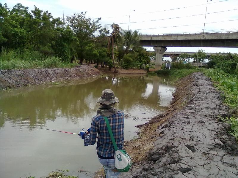  [b]น้าเก่งก็ทำหน้าที่ทัพหน้าต่อไป โดนหลุดติดตอเมื่อไร ผมรอซ้ำทันที่ ฮ่าๆๆๆ...หากินง่ายครับ[/b]