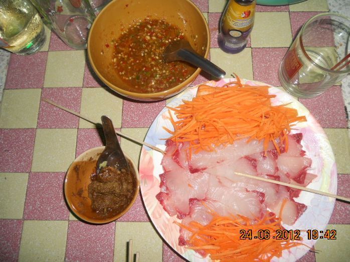 กินปลาดิบ+วาซาบิด้วยใหมครับบบบ