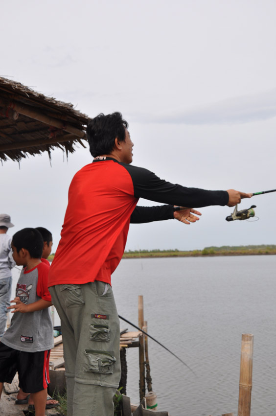 จัดไปเดี๋ยวรู้จัก น้าวิทย์กุ้งสด  :laughing: