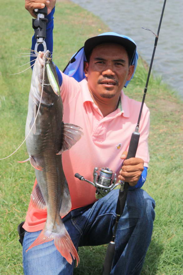 ถ่ายูปกันหน่อยซิ :cool: :cool: :cool: :grin: