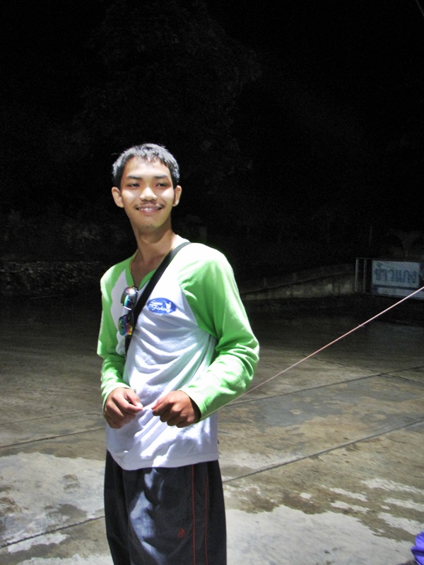    คนนี้ อีนางสู้ ก็กำลังจะมัดสายหน้าเหมือนกัน
ทุกคนไม่ค่อยรีบกันเลยยยยยยยยยยยยยยยยย
 :laughing: :