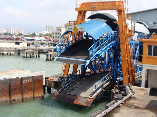 ท่าเทียบเรือ