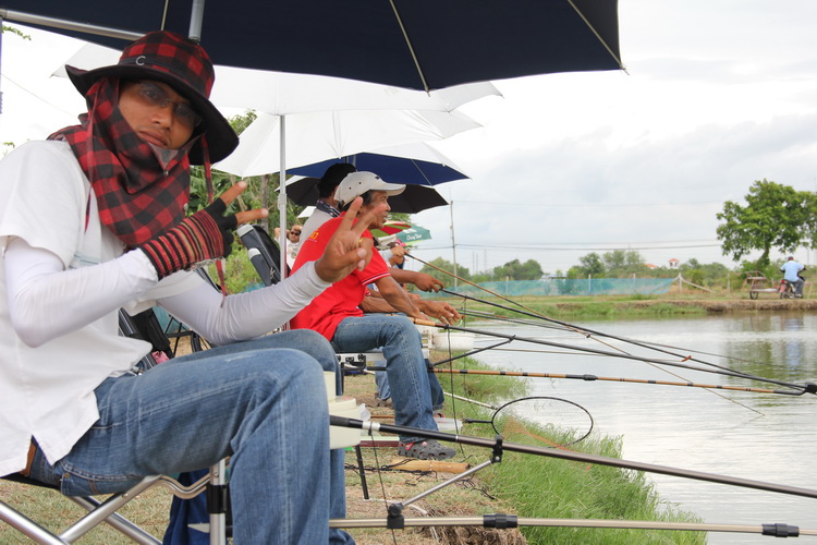 สู้อีกแล้ว :grin: :grin: :grin: