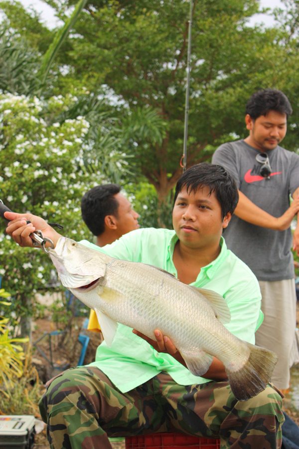 หล่อลงเฟรส :laughing: :laughing: :laughing: :cheer: :cheer: