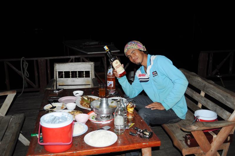 อิ่มแล้ว เริ่มง่วง ฮา ๆ 
